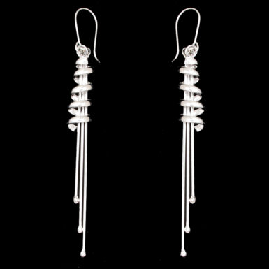 Long Dangles with Swirls