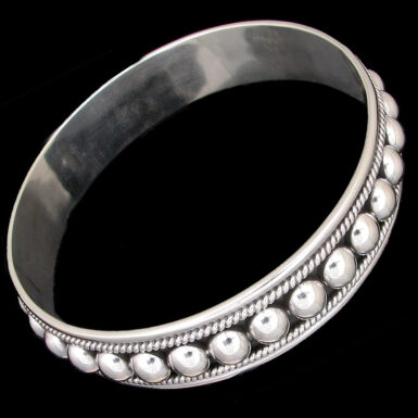 Braided Edge 1/2 Bead Bangle