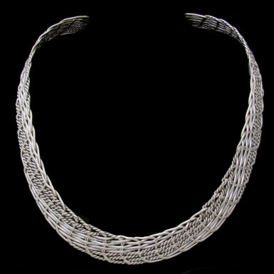 Braided Collar with Twist