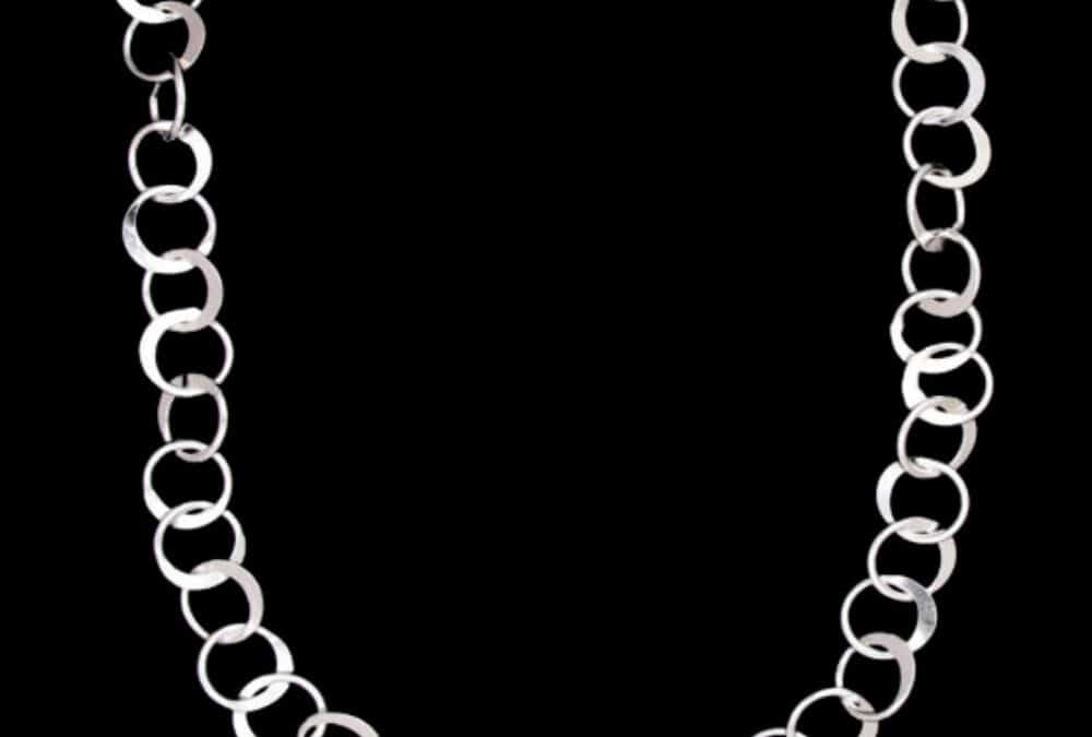 Forged Circle Link Necklace