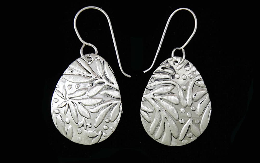 Sterling Siler Oval Leaf Earring