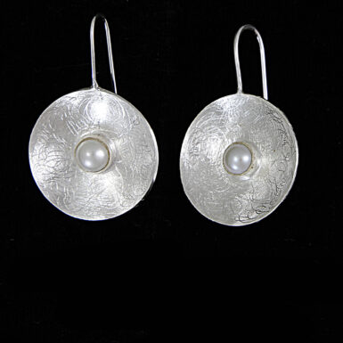 Brushed Disc with Pearl