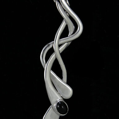 Long Swirl with Onyx