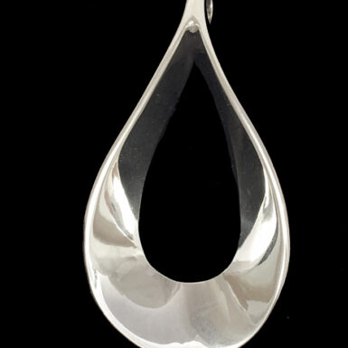 Undulating Teardrop
