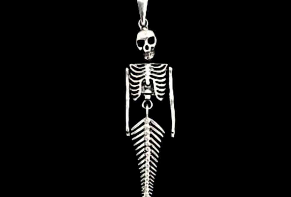 Flexible Mermaid Katrina Pendant