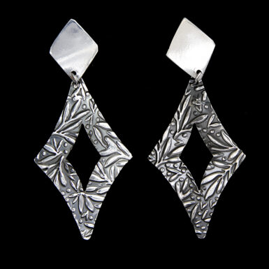 Textured Diamonds