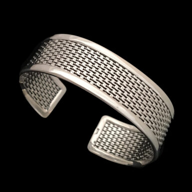 Mesh Cuff