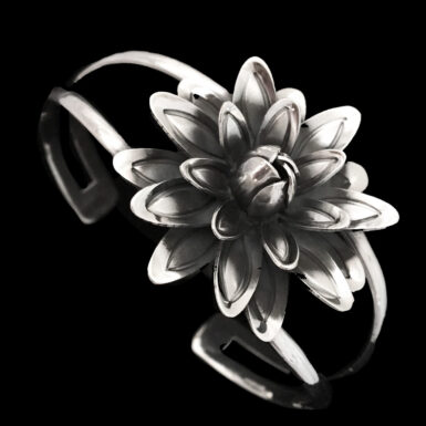 Dahlia Cuff