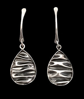 Corrugated  Teardrop