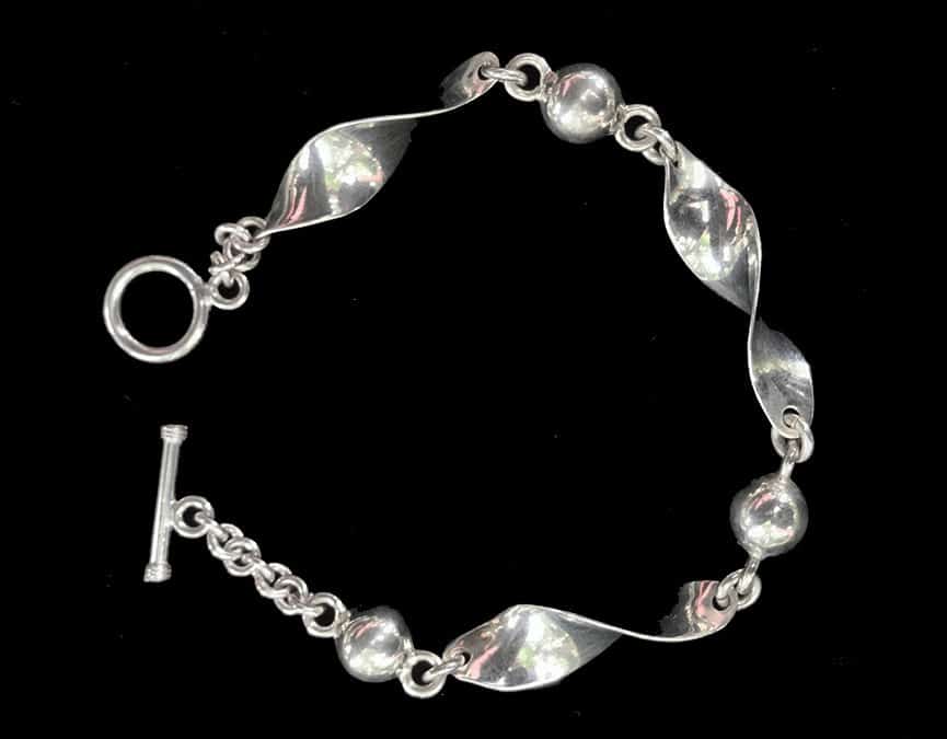 Swirl and Ball Link Bracelet