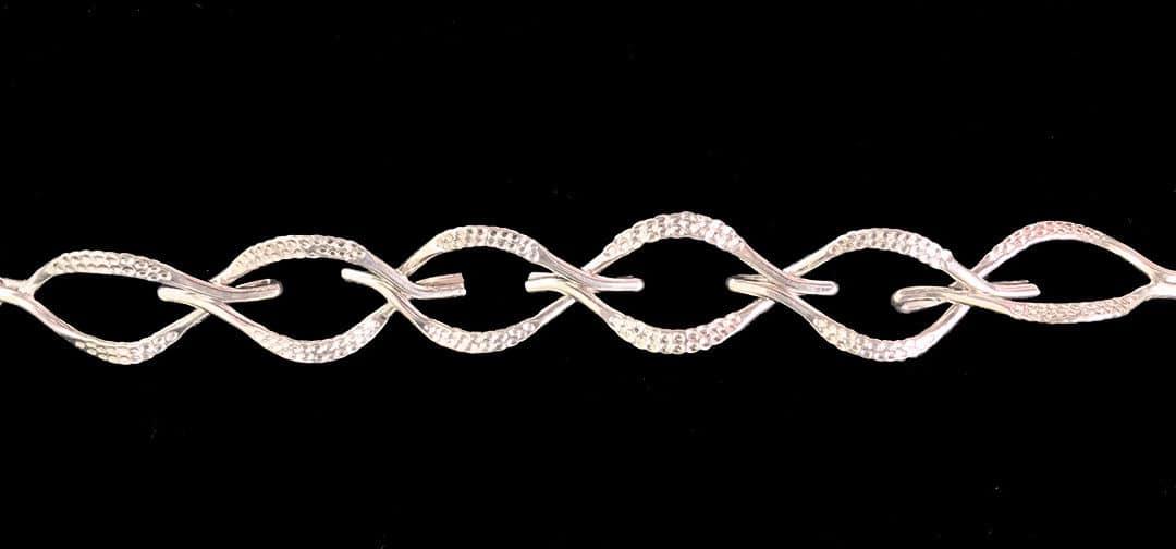 Wispy Texture Link Bracelet