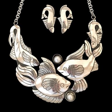 School of Fish with Pearls Set