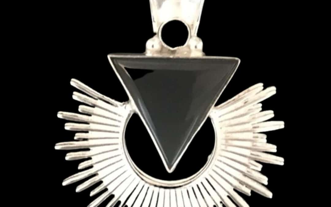 Onyx Triangle Pendant With Rays