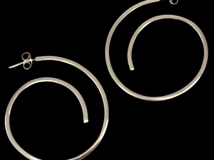 Minimalist Spiral Earrings