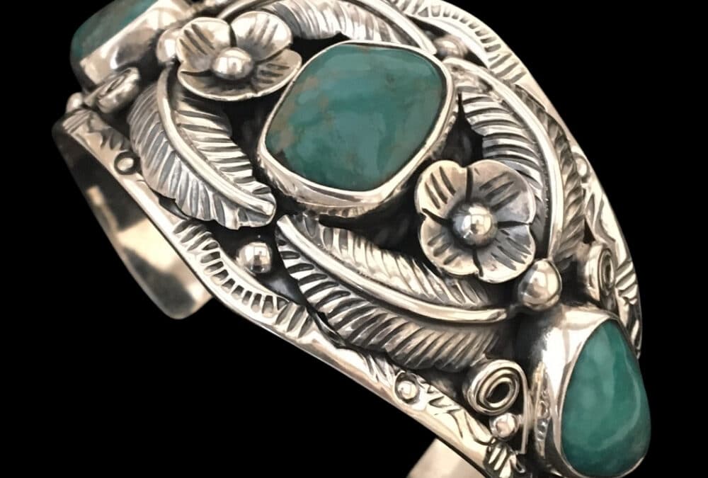 Turquoise Bracelet with Flowers
