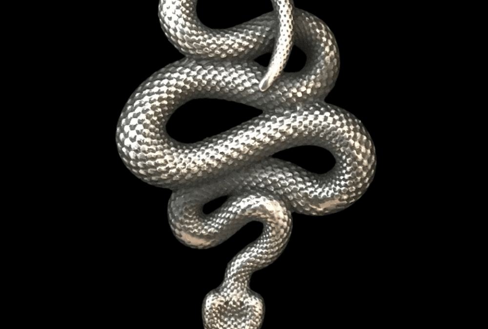 Viper Pendant