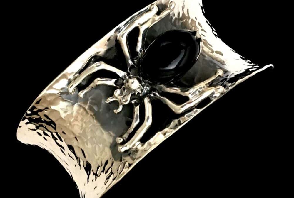 Black Onyx Spider Cuff