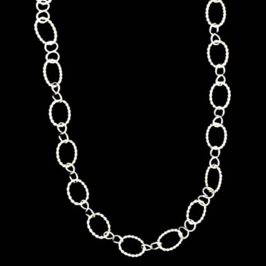 Lightweight Twisted Chain